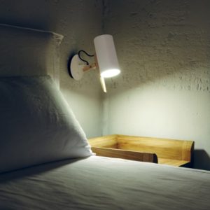 angenehme Wandlampe mit Schalter