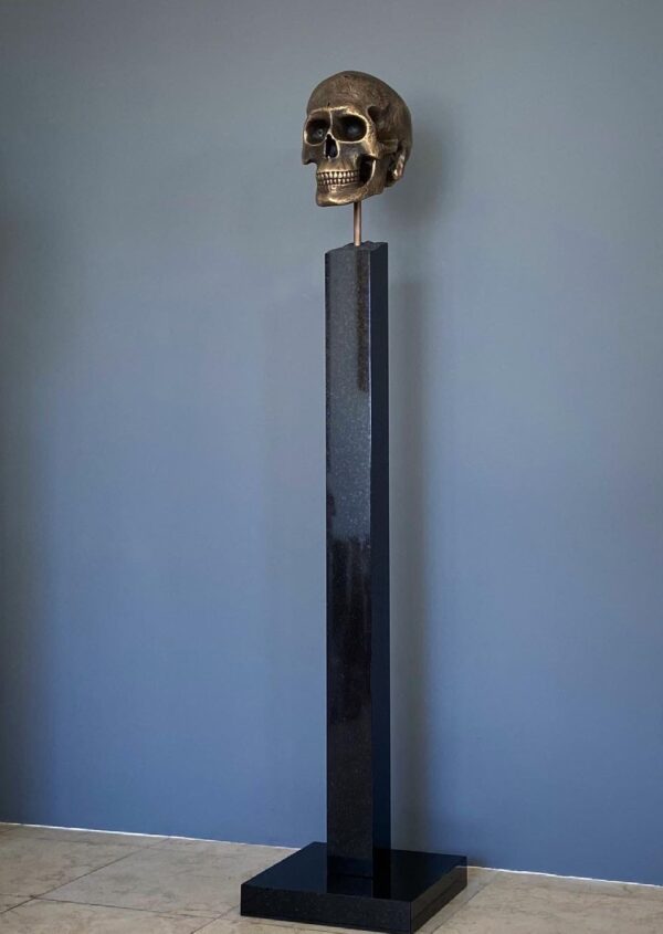 Exklusive Totenkopf Bronze Skulptur für außen und innen