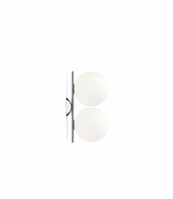 Design Wandleuchte mit 2 Kugeln Chrom