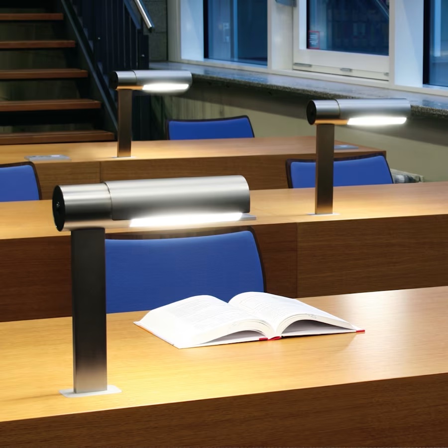 Moderne Edelstahl Leseleuchten für Hörsäle, Bibliotheken und stilvolle Arbeitsplätze